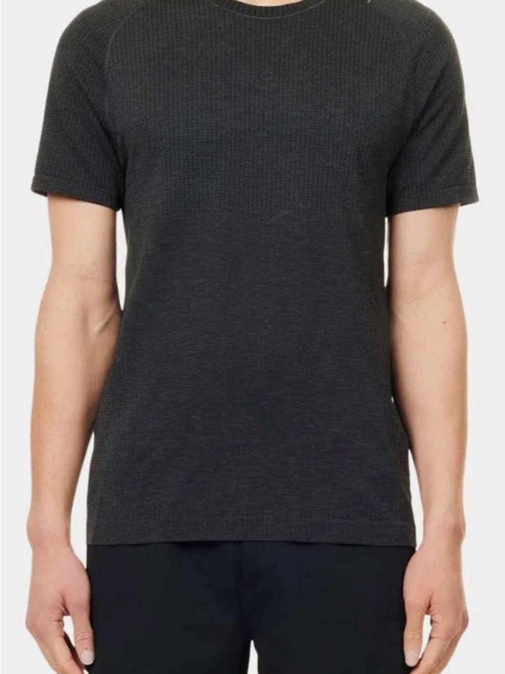 Lululemon Metal Vent Tech Short-Sleeve Shirt Men’s Size Medium
